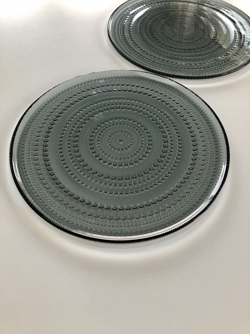 Iittala Kastehelmi tarjoilulautaset 315mm 2kpl