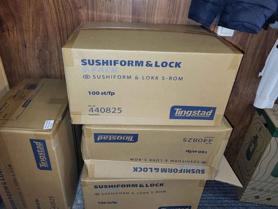 Sushiform & lock