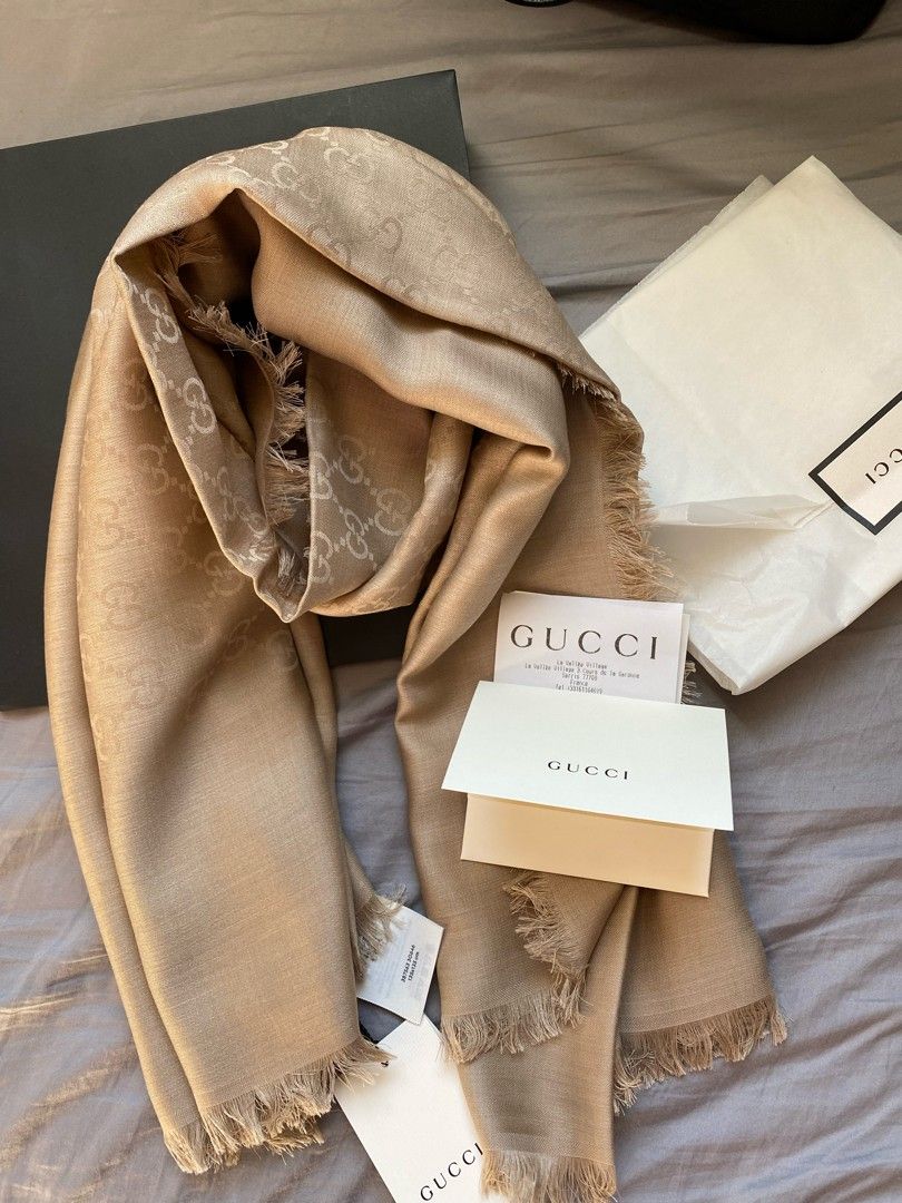 Gucci scarf shawl