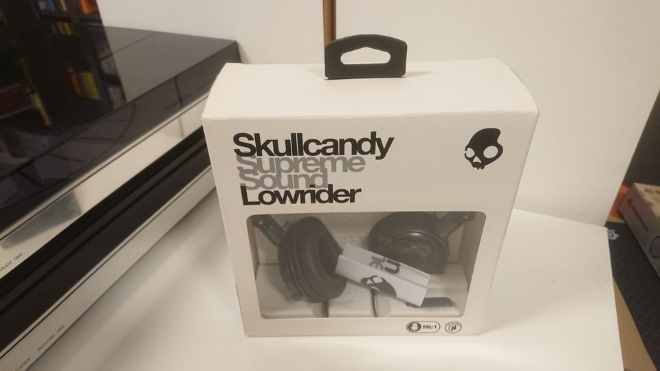 Uusi Skullcandy Supreme Sound Lowrider