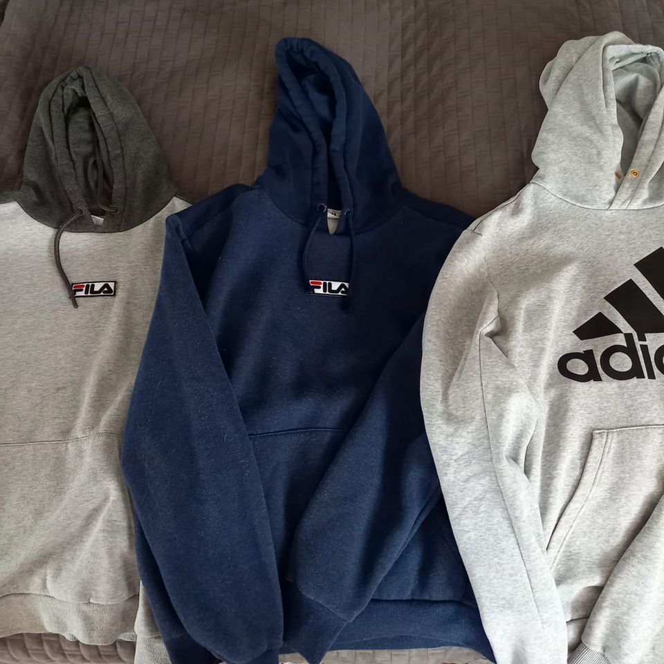 Adidas L  ja Fila hupparit M