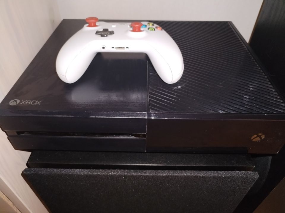 Xbox one basic 1TB