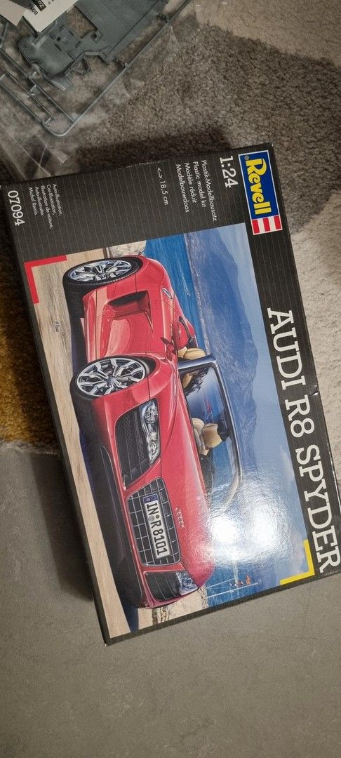 Revell Audi R8 Spider