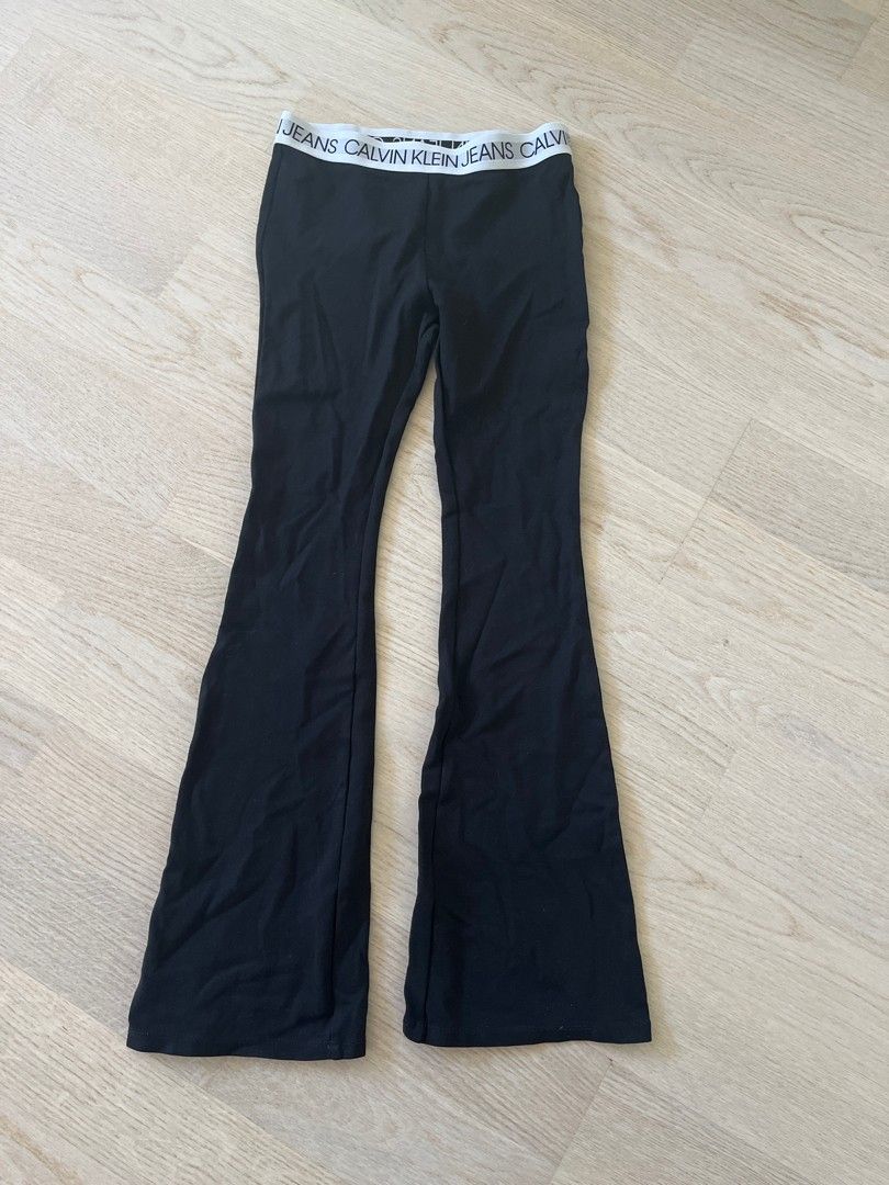 Calvin Klein Jeans housut koko 14