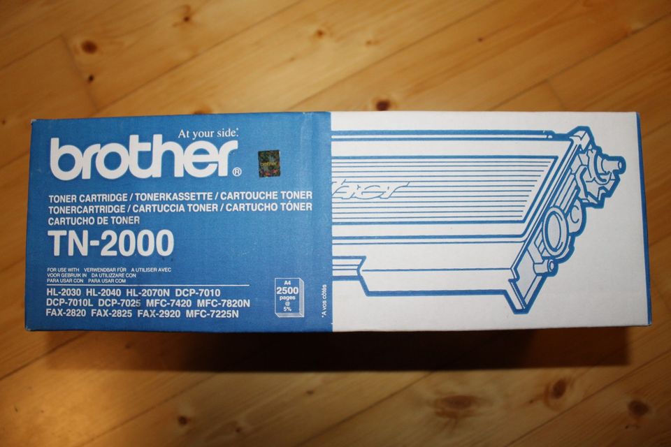 Brotherin alkuperäinen TN2000-laservärikasetti