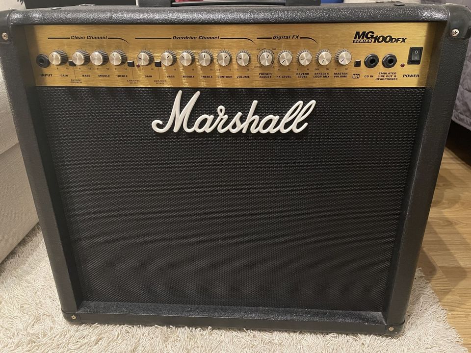 Marshall MG100DFX