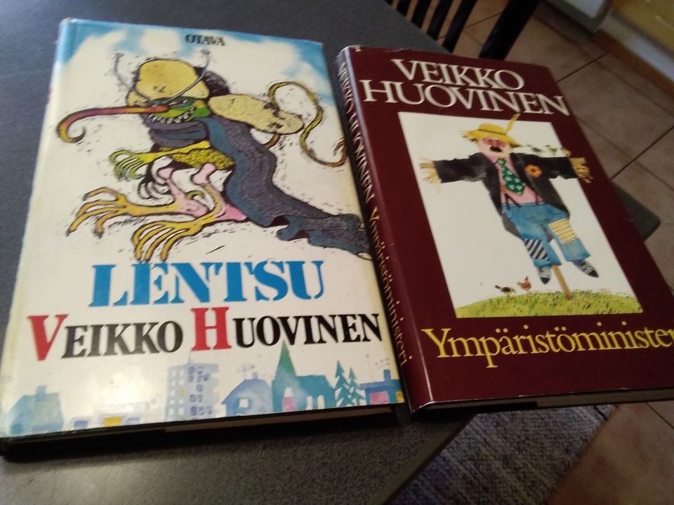 Veikko Huovinen x 29