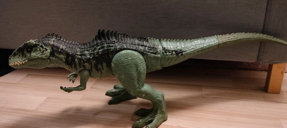 Mattel Giganotosaurus lelu