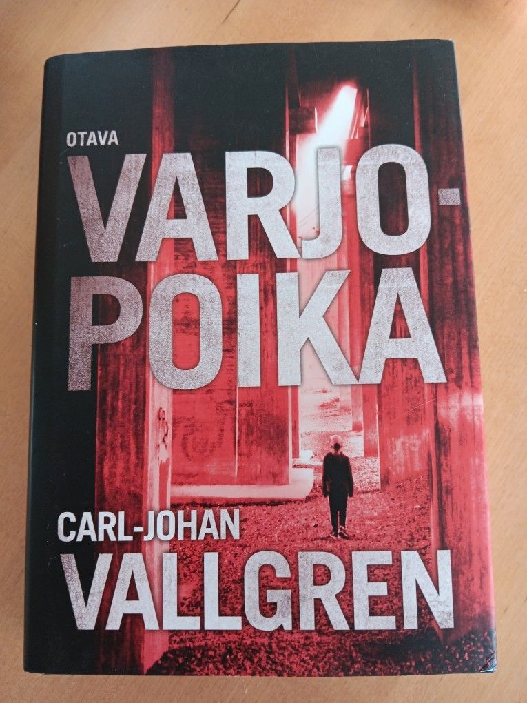Varjopoika Carl-Johan Vallgren