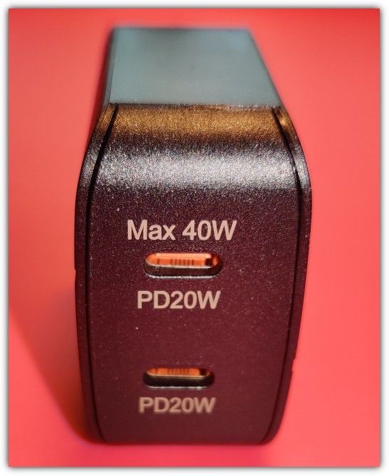 40W tupla-USB-C PD -pikalaturi + Toocki 1m johto