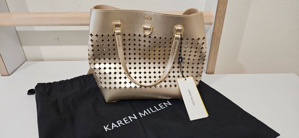 Karen Millen käsilaukku