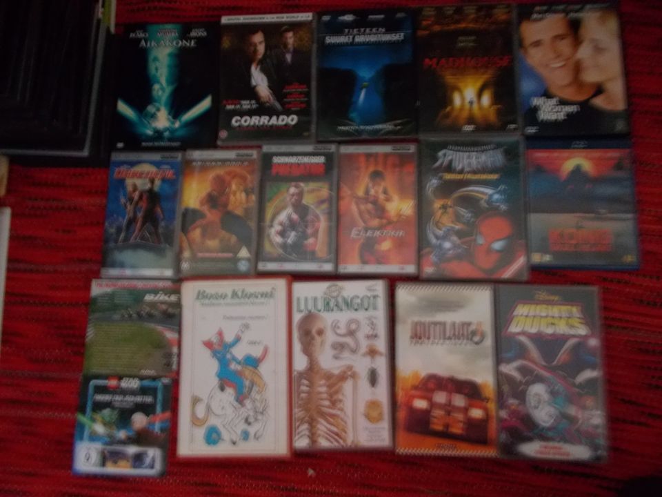 DVD - Blu-ray - VHS - UMD