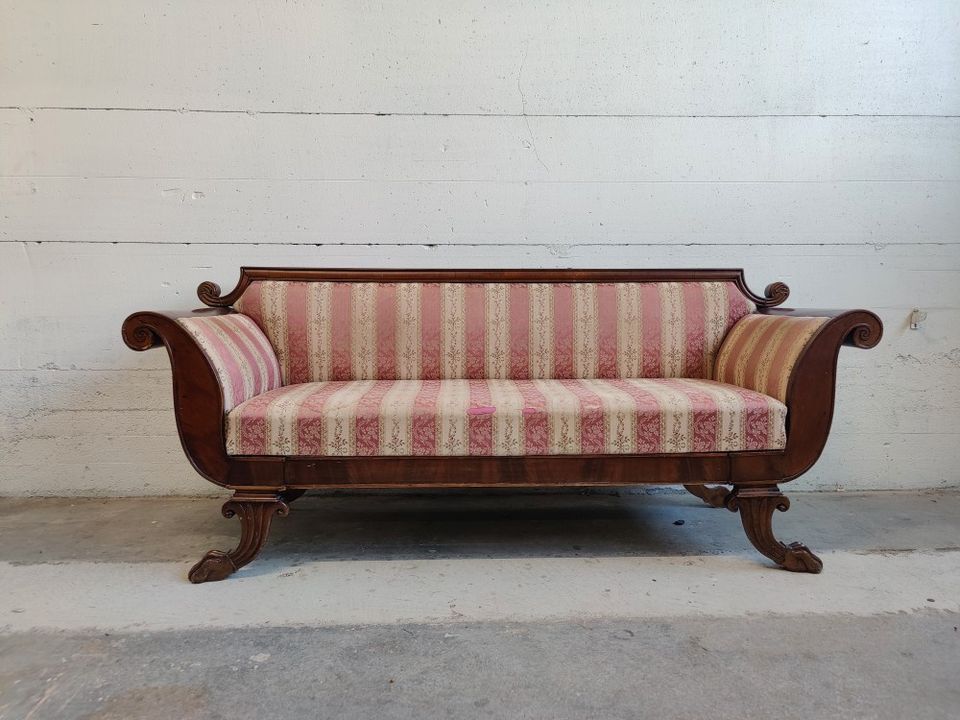 Antiikki sohva - ilmainen toimitus