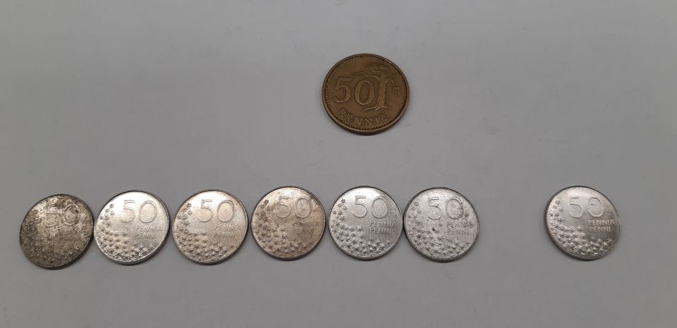 Suomi 50 penniä kolikoita vuosilta 1963-1992