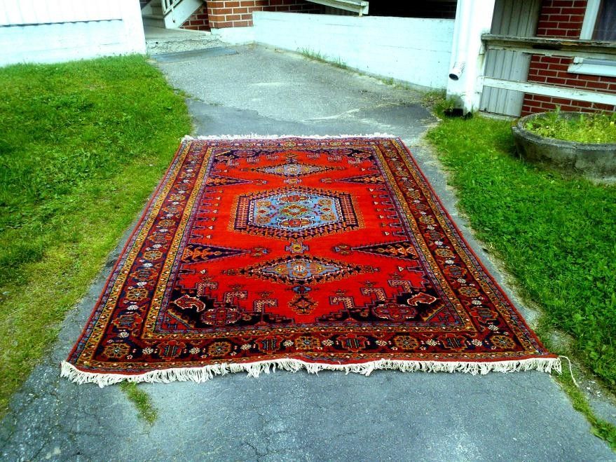 Persialainen käsintehty matto