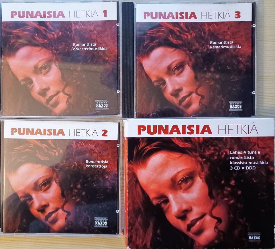 Naxos Punaisia Hetkiä 3-CD BOX