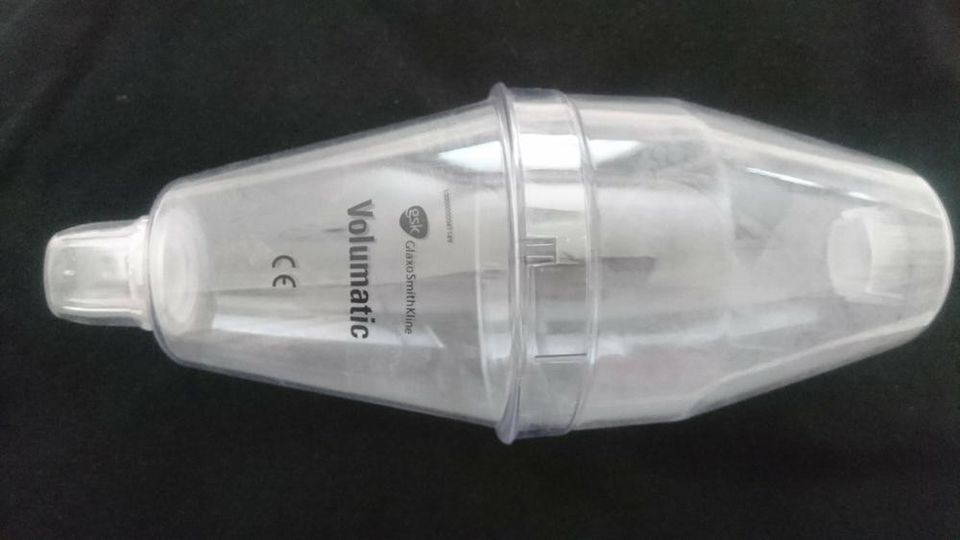 Glaxo Volumatic inhalaatiolaite astmalääkkeille