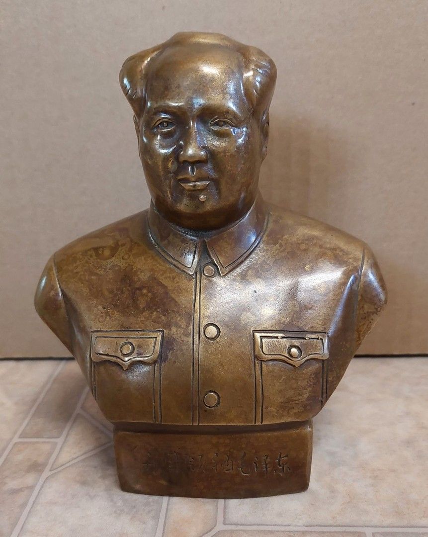 Mao Zedong metalli patsas