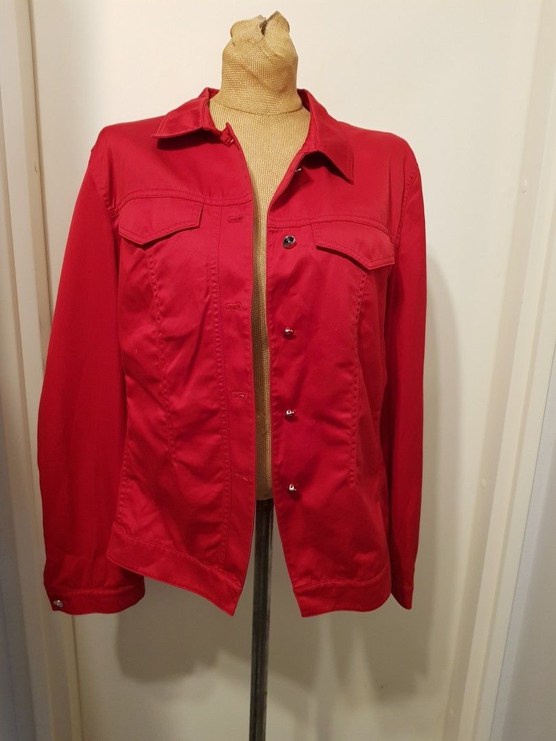 Betty Barcley punainen "farkku" takkimainen 44 / XL
