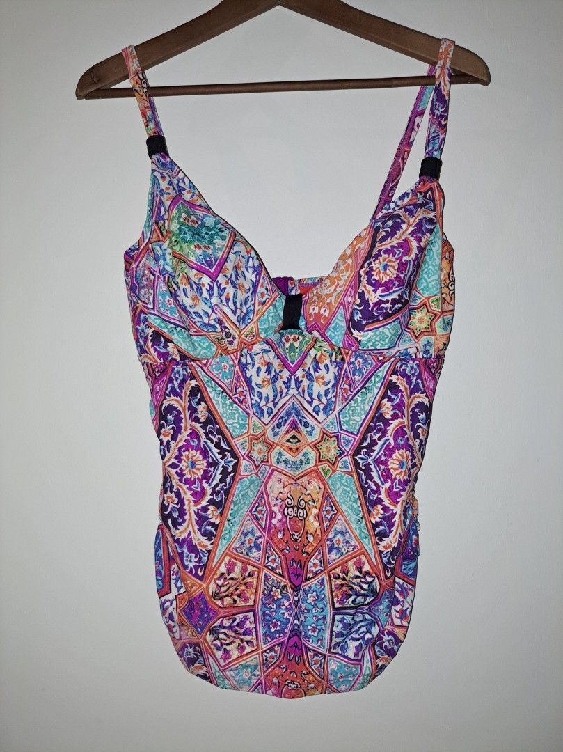 Seafolly tankini, 38