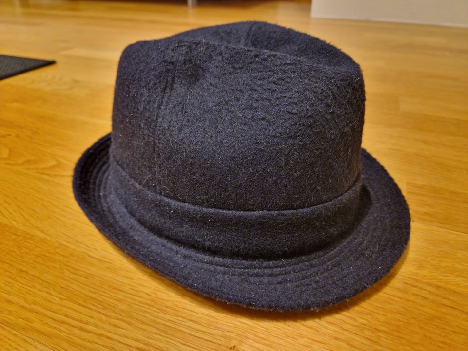 Vanha tumma Impercork hattu koko 59