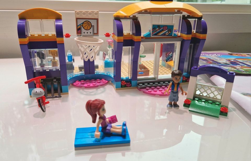 LEGO Friends 41312 Heartlaken Urheilukeskus