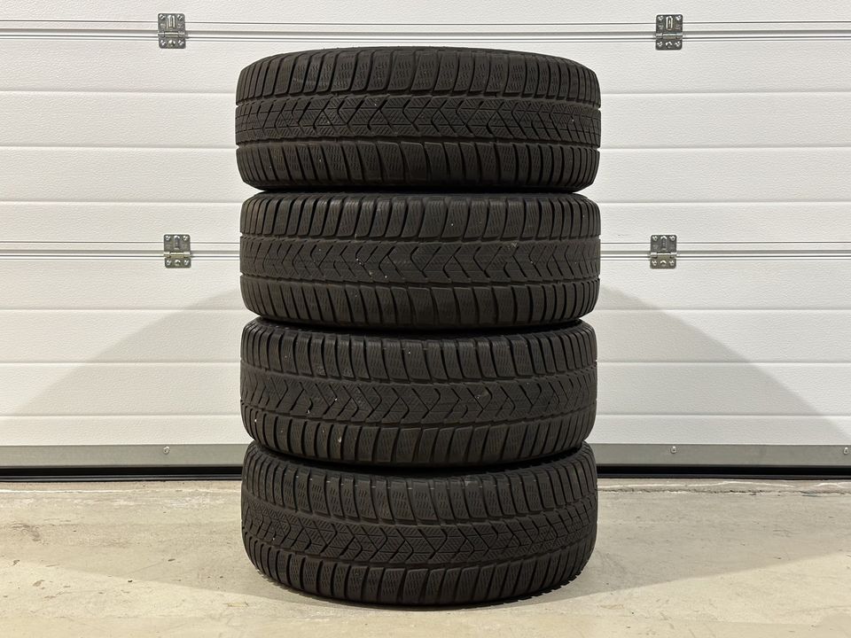 Pirelli 4kpl kitkarenkaat 225/45-18