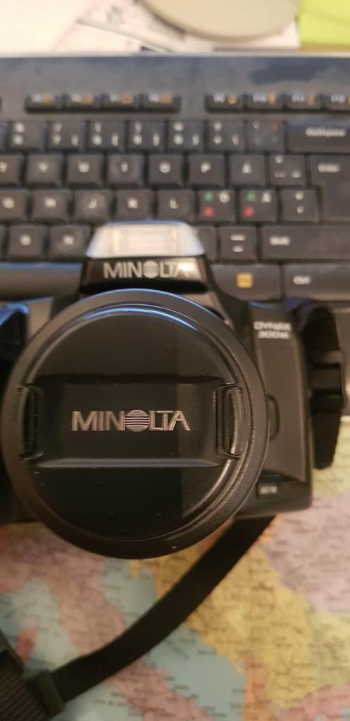 Minolta Dynax 300 si kamera