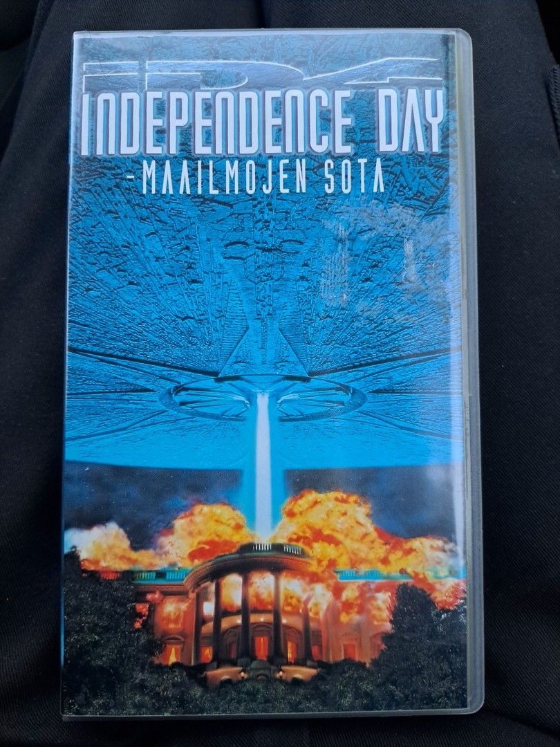 Independence day maailmojen sota vhs