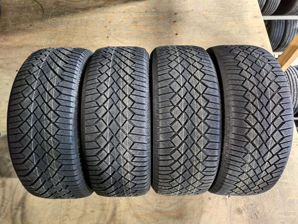 255/55R18 Continental VikingContact 7 DOT19