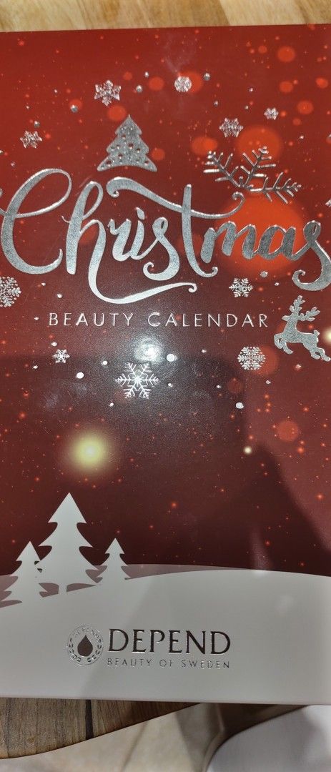 Depend Christmas Beauty Calendar kosmetiikkakalent