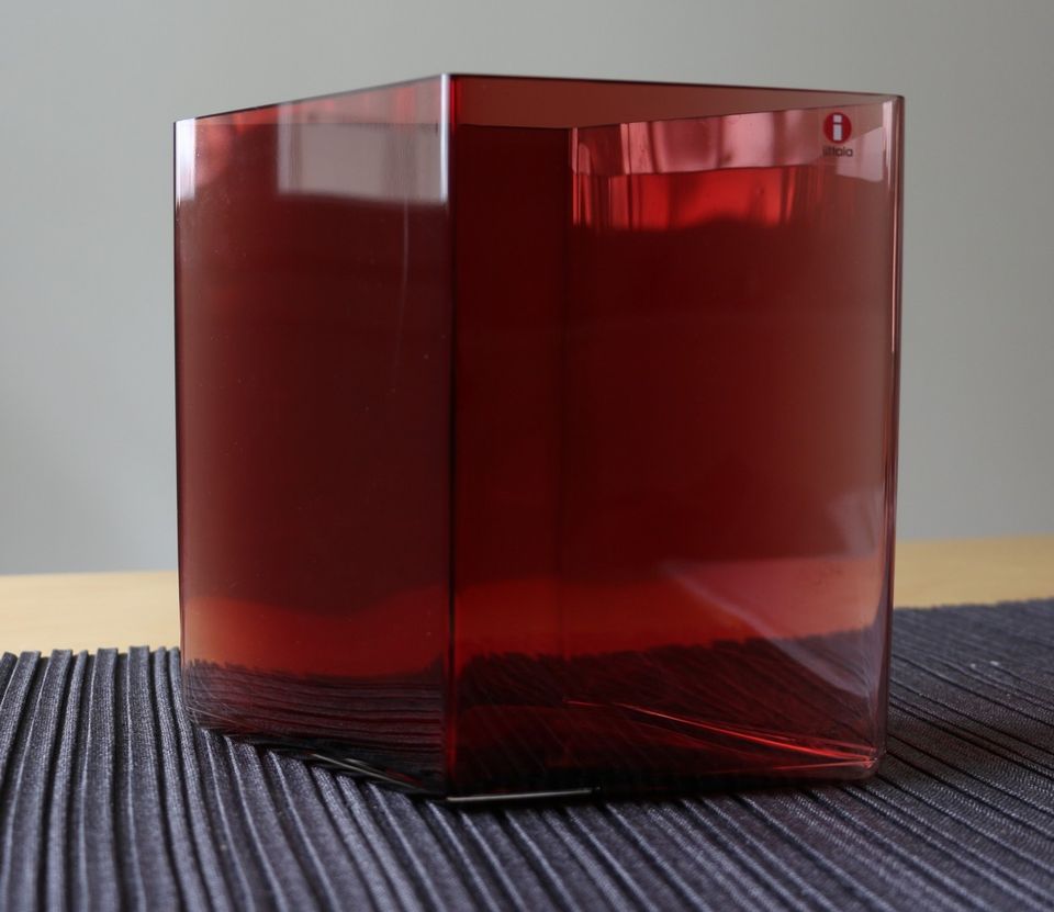 Iittala 205x180 Ruutu - maljakko karpalo