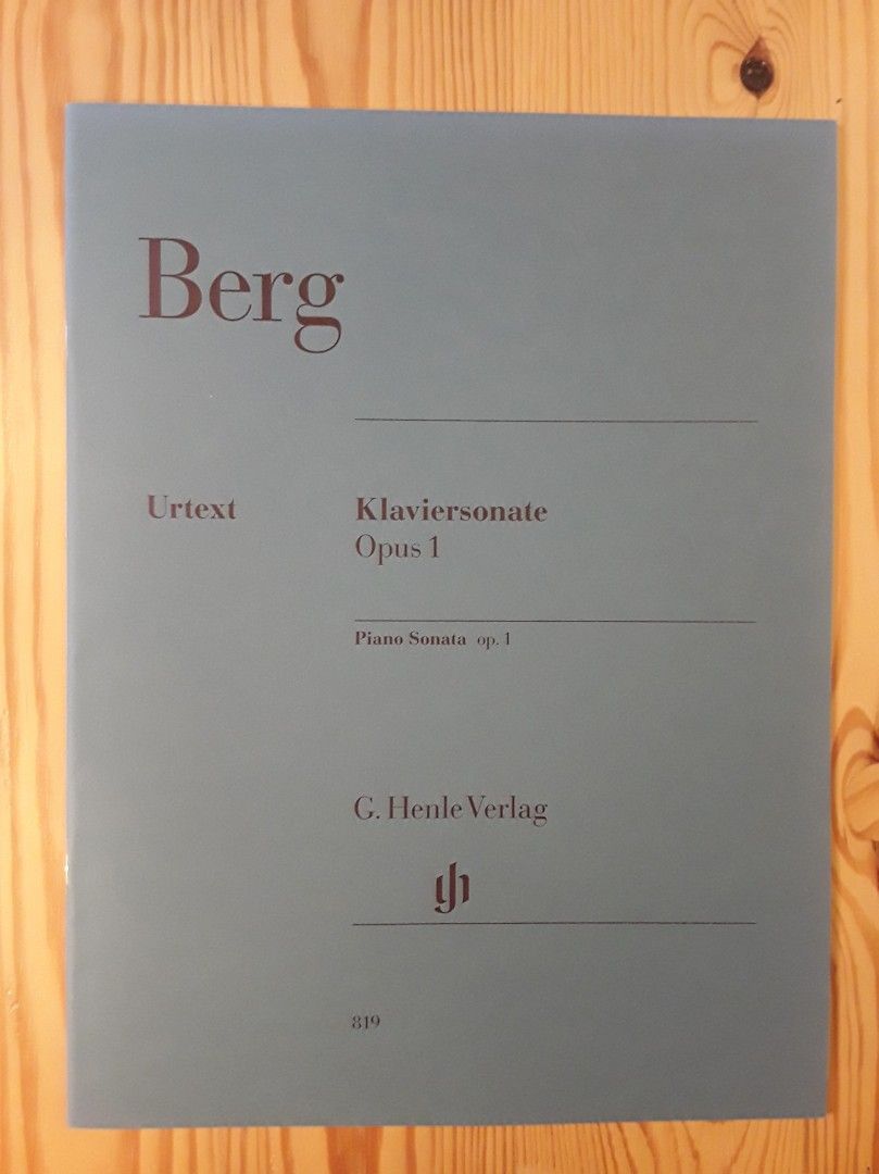 Nuotti: Berg: Klaviersonate, piano