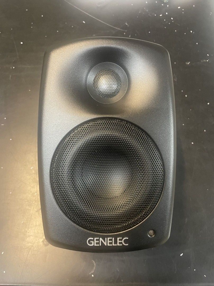 GENELEC G Two Active Loudspeaker