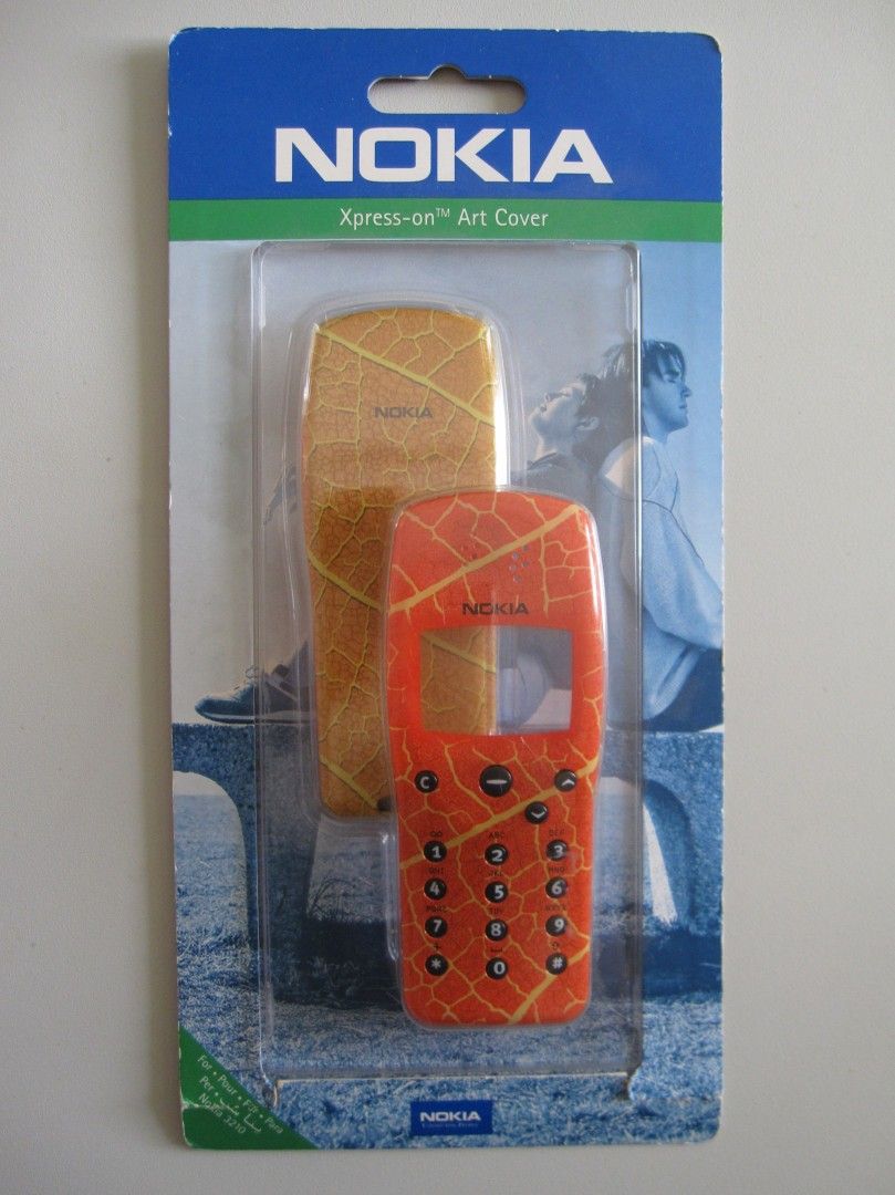 Nokia 3210 uudet Xpress-On Art Cover kuoret