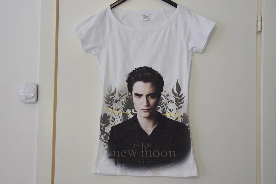 Valkoinen Edward / New Moon T-paita, koko L