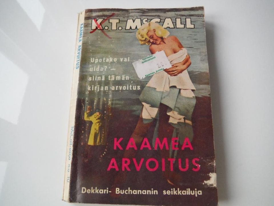 Kaamea arvoitus - dekkari vuodelta 1963