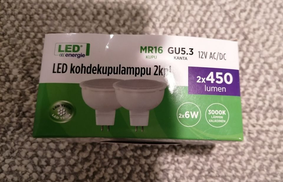 2 kpl led-kohdekupulamppuja