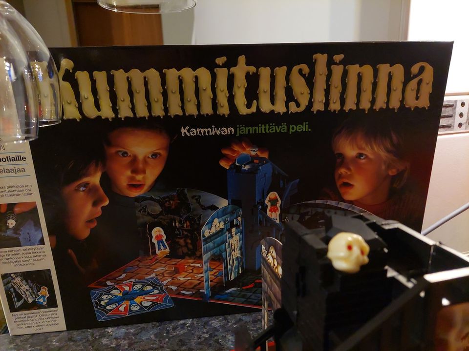 Kummituslinna lautapeli, erinomainen