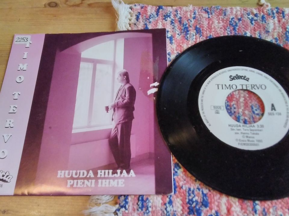 Timo Tervo 7" Huuda hiljaa / Pieni ihme