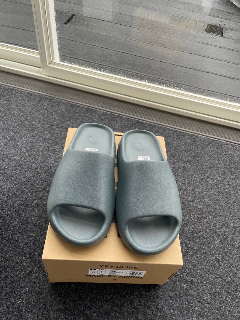 Yeezy Slides slate marine