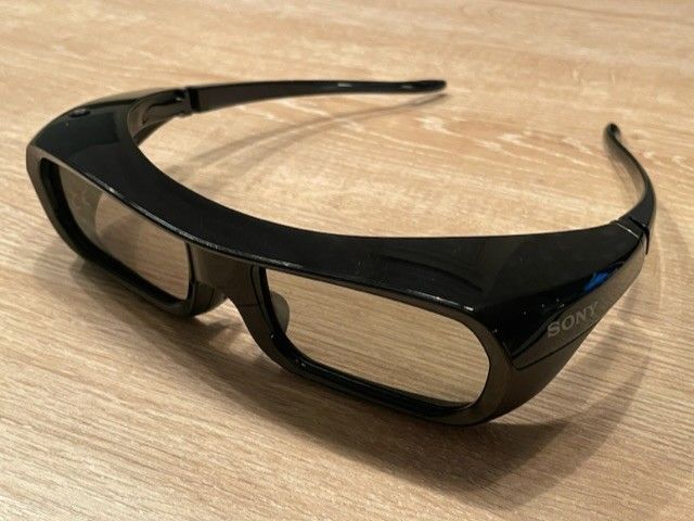 Sony 3D lasit TDG-BR250 musta