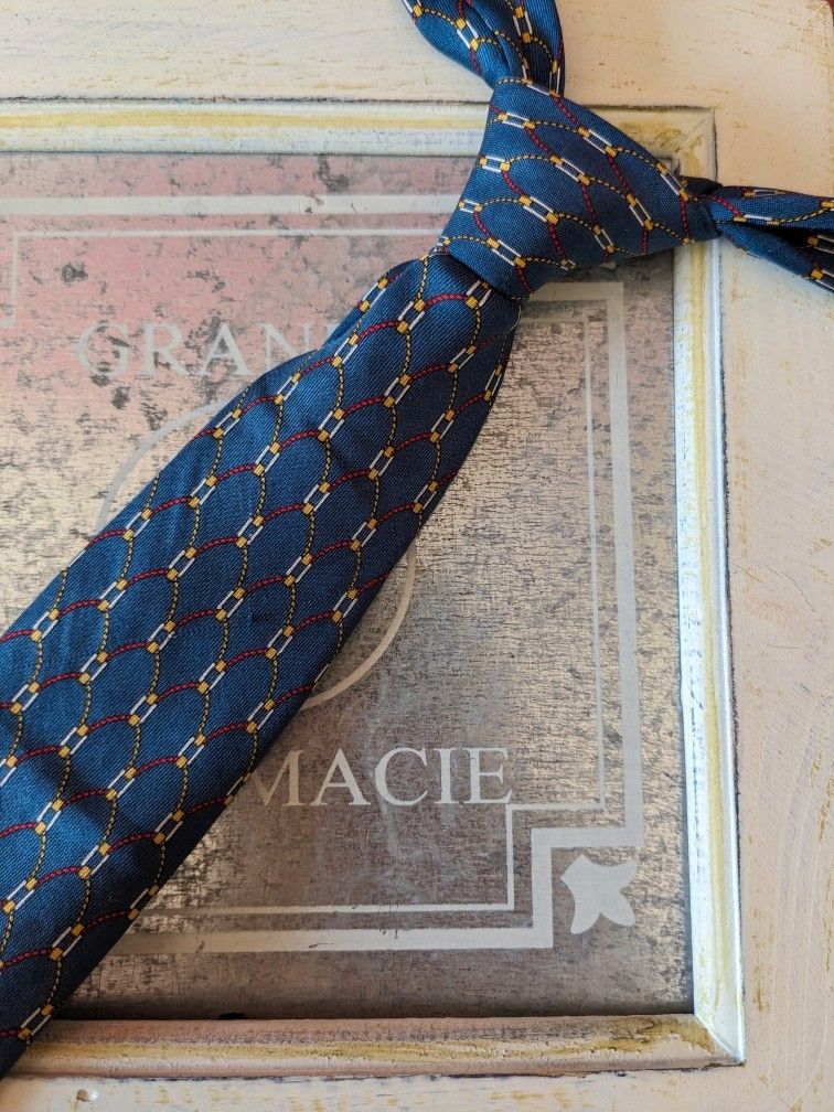 Pierre Cardin solmio silkkiä ketjukuvio