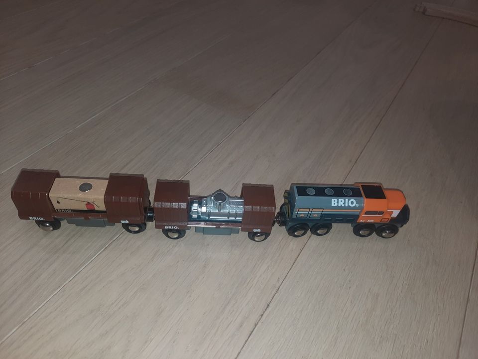 BRIO Box Car train 33567