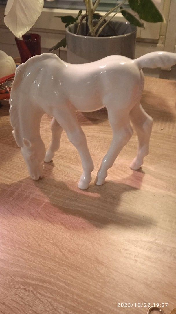 Lomonosov posliini hevonen eläin
