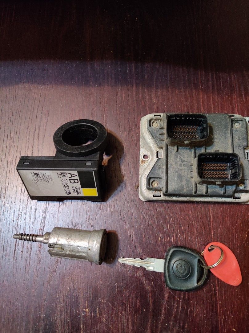 Opel corsa B ecu setti