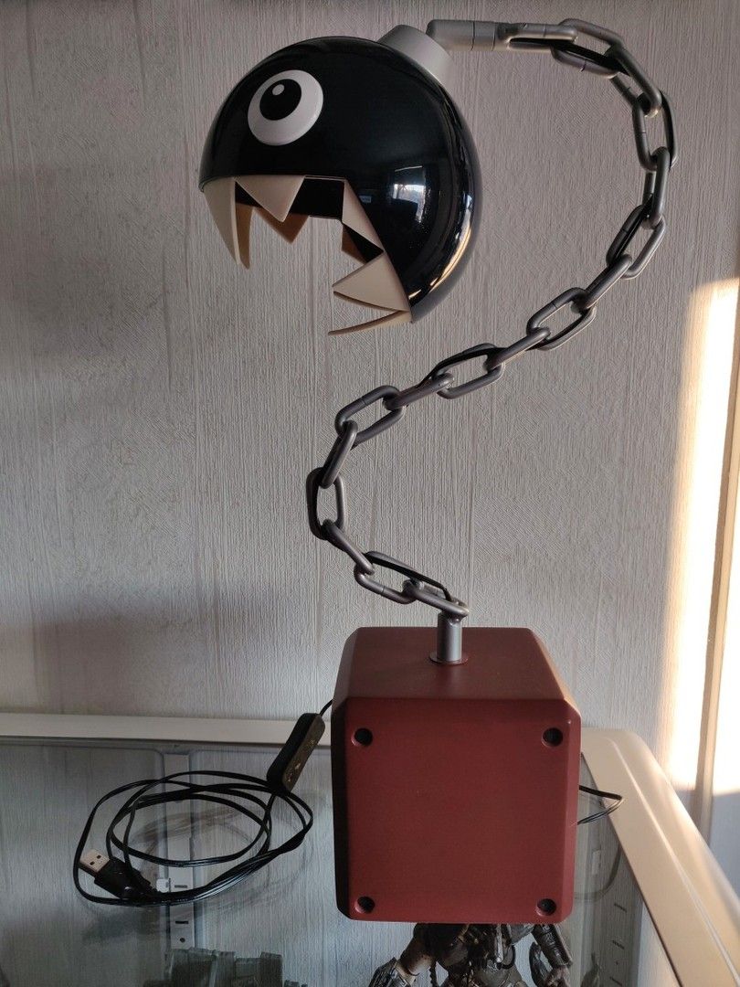 Super Mario Bros Chain Chomp lamppu