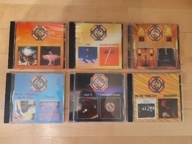 ELO CD 2on1 Takuu. Yksi levy ( 2 albumia ) maksa 12€.
