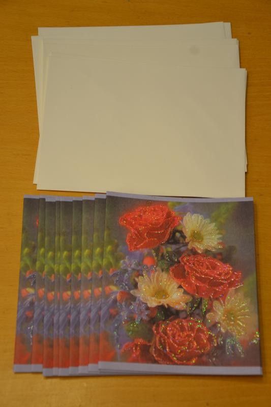 Kukkakortit ja kirjekuoret