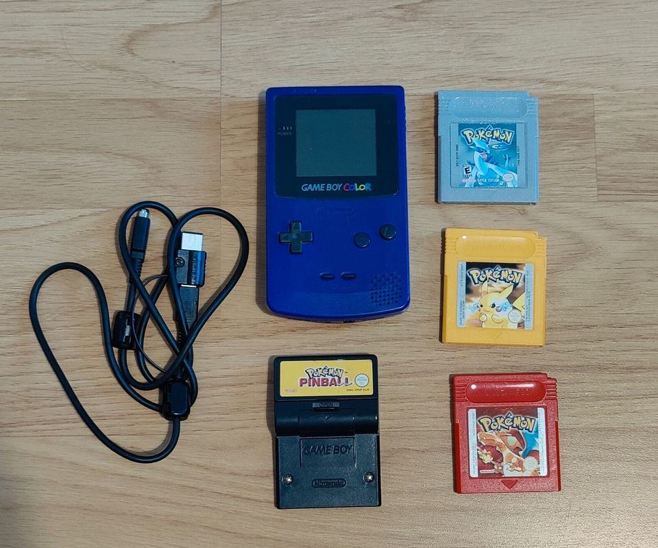 Gameboy Color + Pokemon Red Yellow Silver Pinball